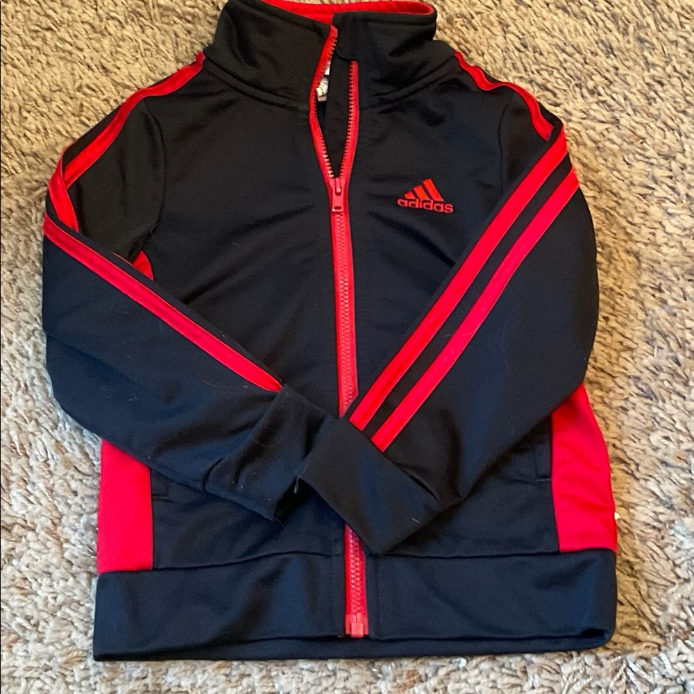Boy’s 2T Adidas Black with Red Stripes FULL ZIP Top Jacket Track Suit